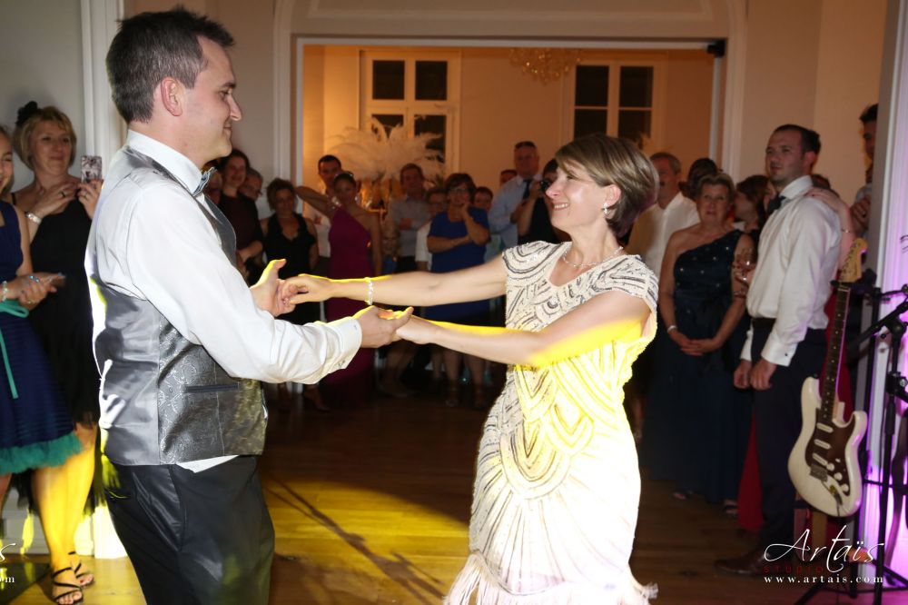 Chorégraphie personnalisée pour Mariage à Aix en Provence Les Milles (13)