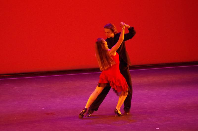 Cours collectifs de Danse Tango Argentin à Aix en Provence Les Milles (13)