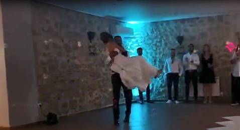 Une ouverture de bal réussie made by Virevolte Danse à Aix en Provence Les Milles (13)